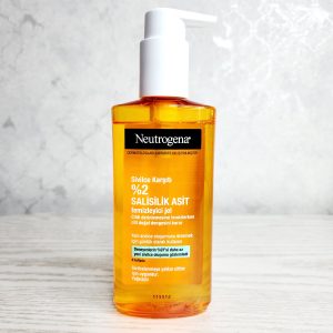 ژل شستشوی ضد جوش نوتروژینا 2% سالیسیلیک اسید 200 میل