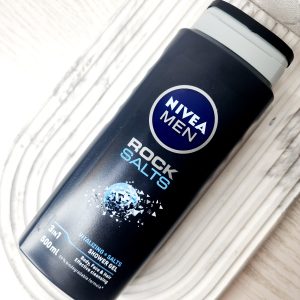 شامپو سر وبدن و صورت 3 در 1 مردانه نیوآ  مدل Nivea Rock Salts