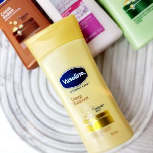 لوسیون بدن100میل وازلین مدل Deep Restore