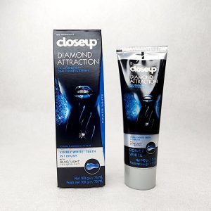 خمیردندان زغالی کلوزآپ Close up مدل Diamond Attraction
